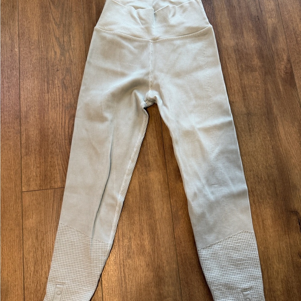 Aerie Offline Ribbed Leggings w/ Waffle Ankle Detail – Pale blue - Size S